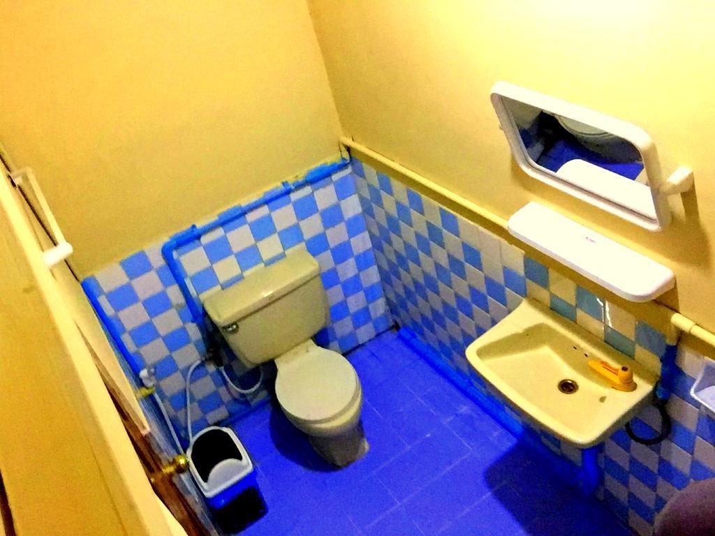 Everest Hotel 仰光 外观 照片